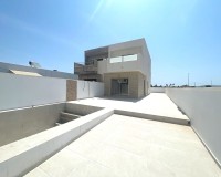 Herverkoop - Villa - Daya Nueva