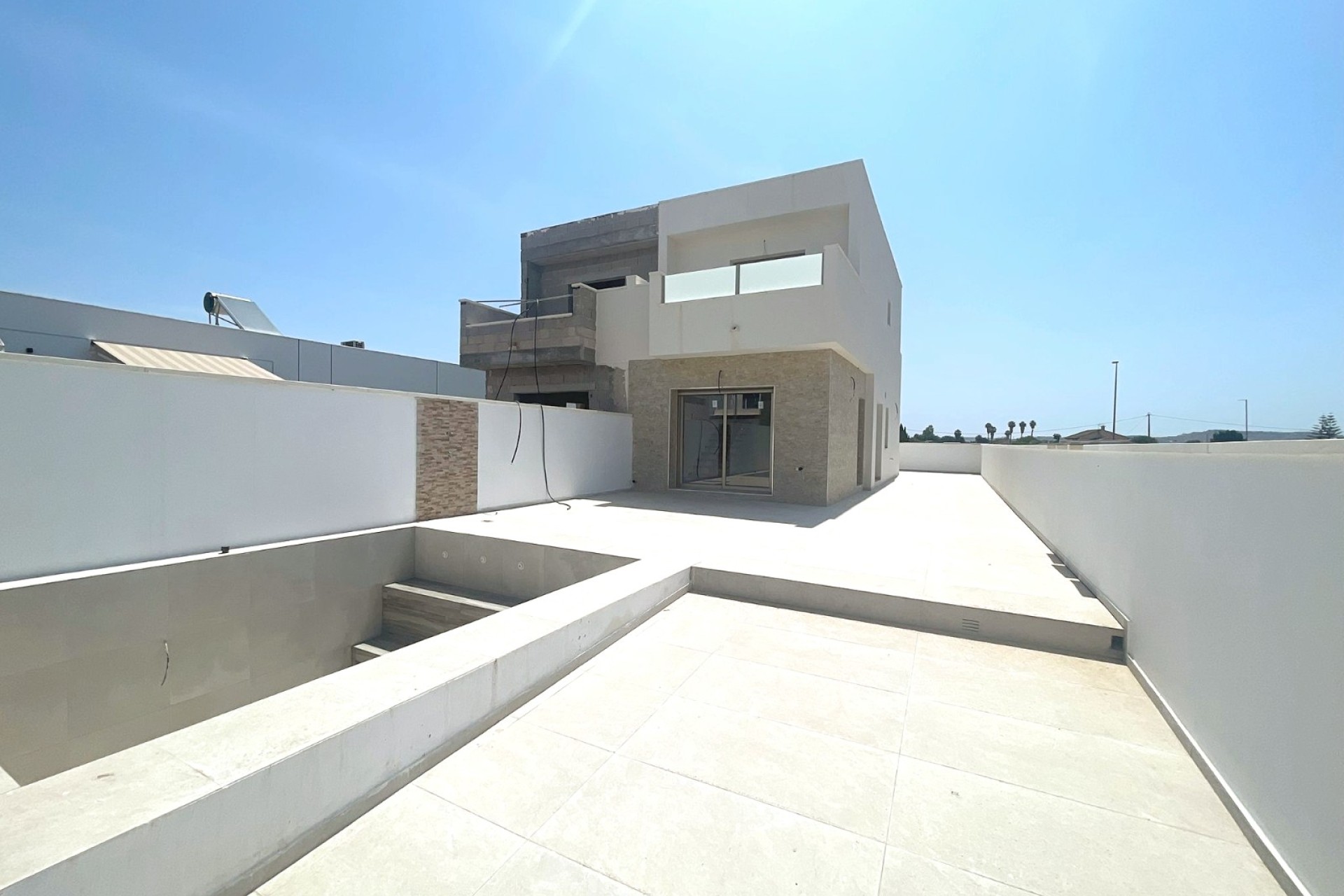 Herverkoop - Villa - Daya Nueva