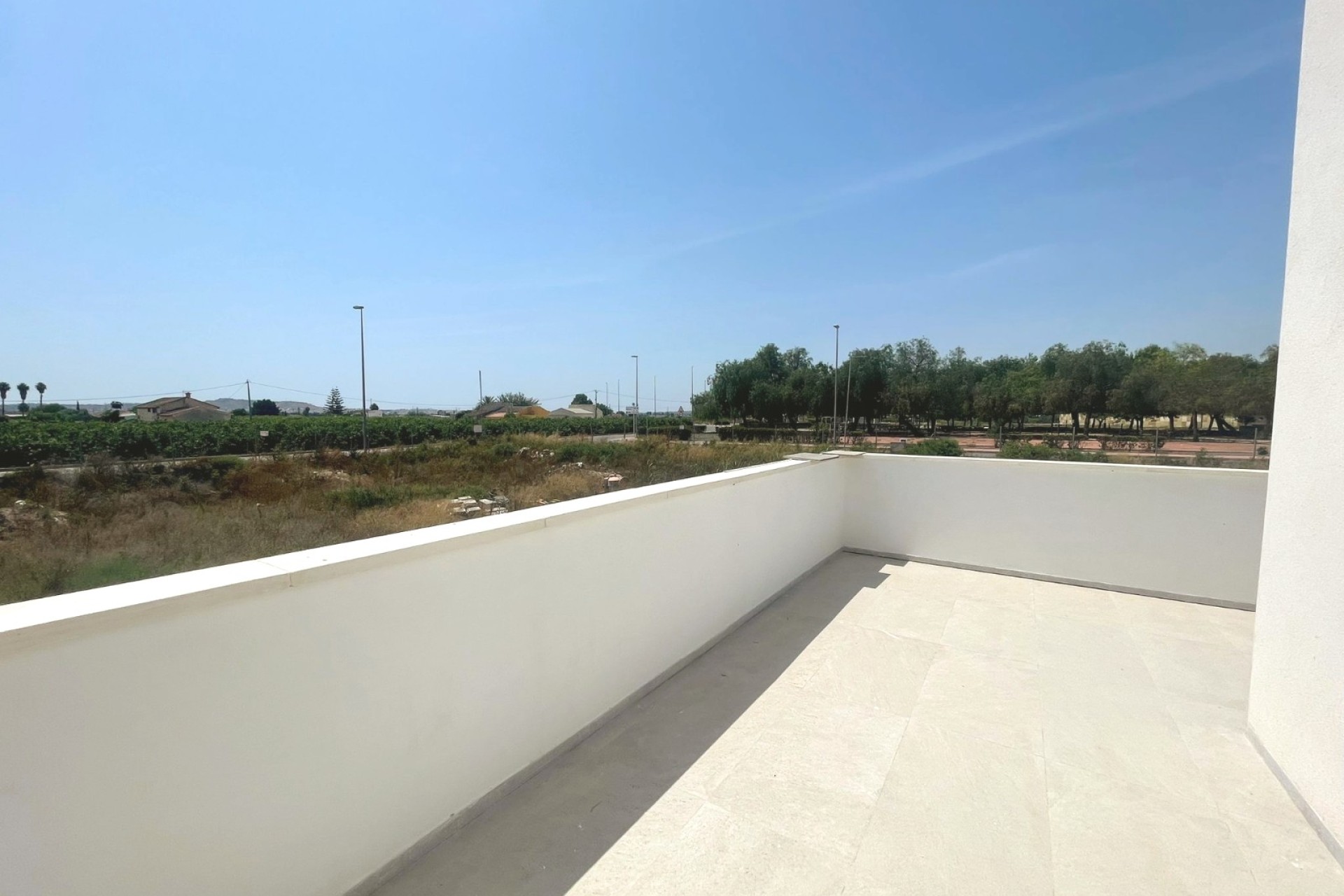 Herverkoop - Villa - Daya Nueva