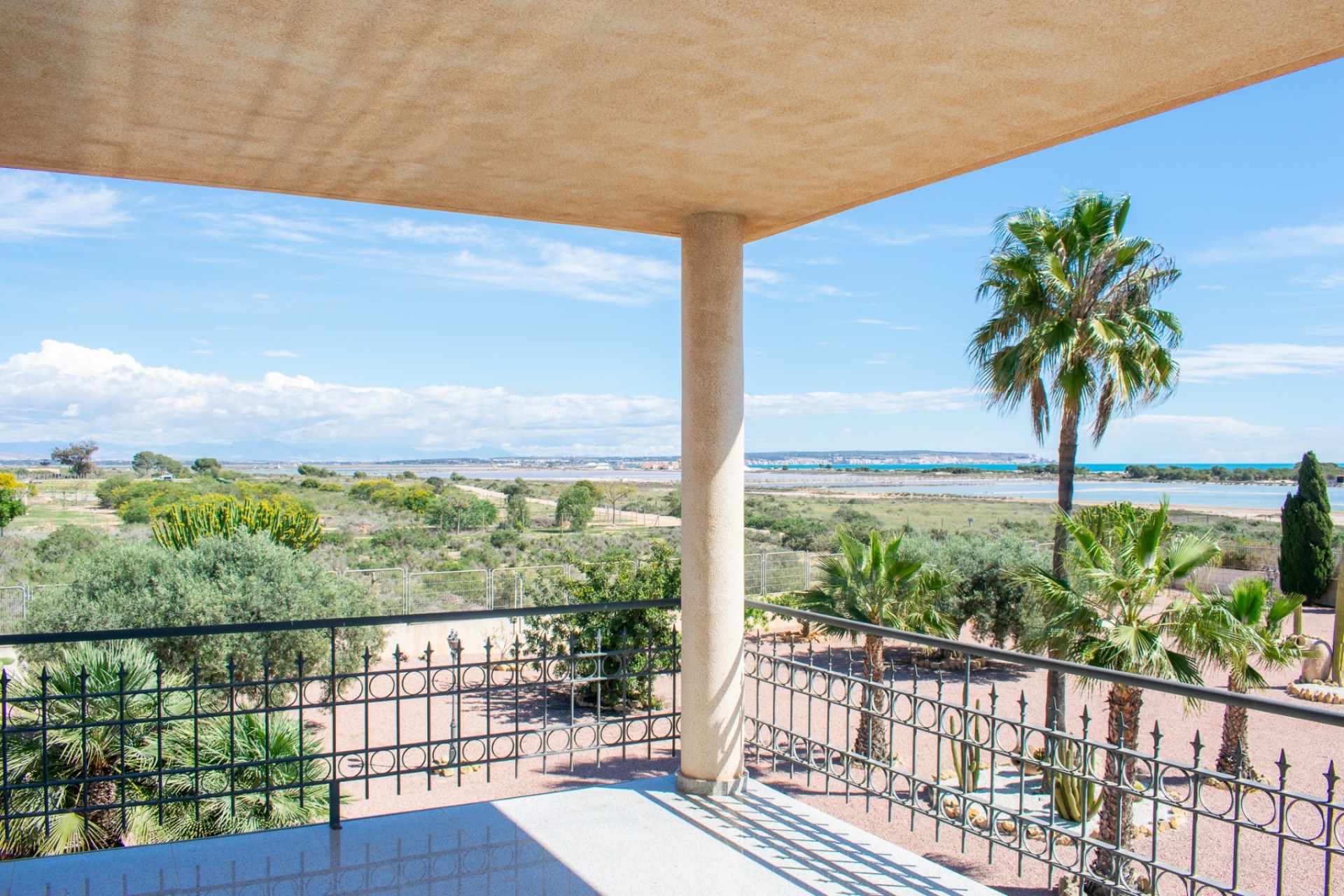 Herverkoop - Villa - Elche - La Marina