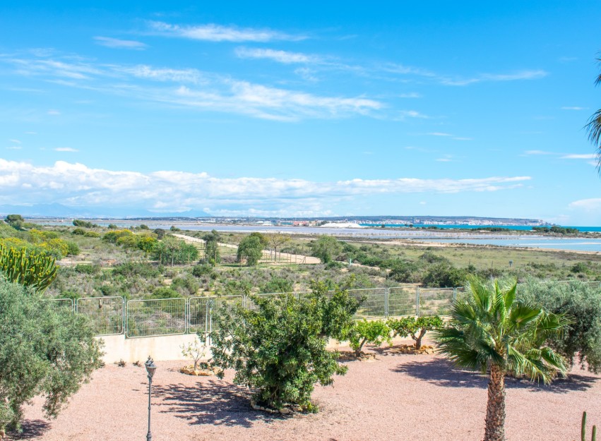 Herverkoop - Villa - Elche - La Marina