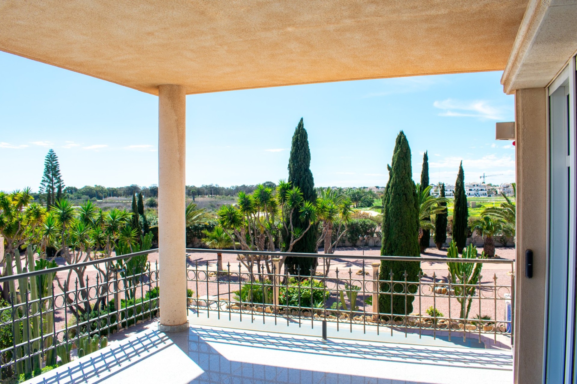 Herverkoop - Villa - Elche - La Marina