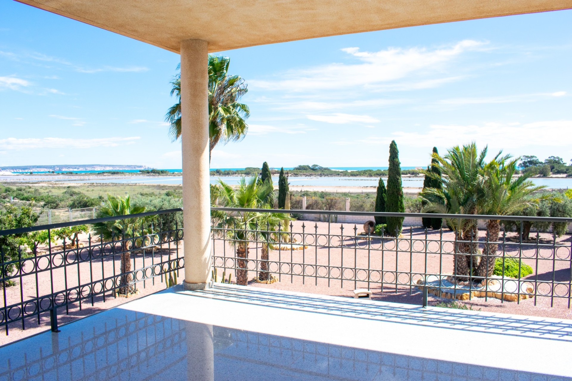 Herverkoop - Villa - Elche - La Marina