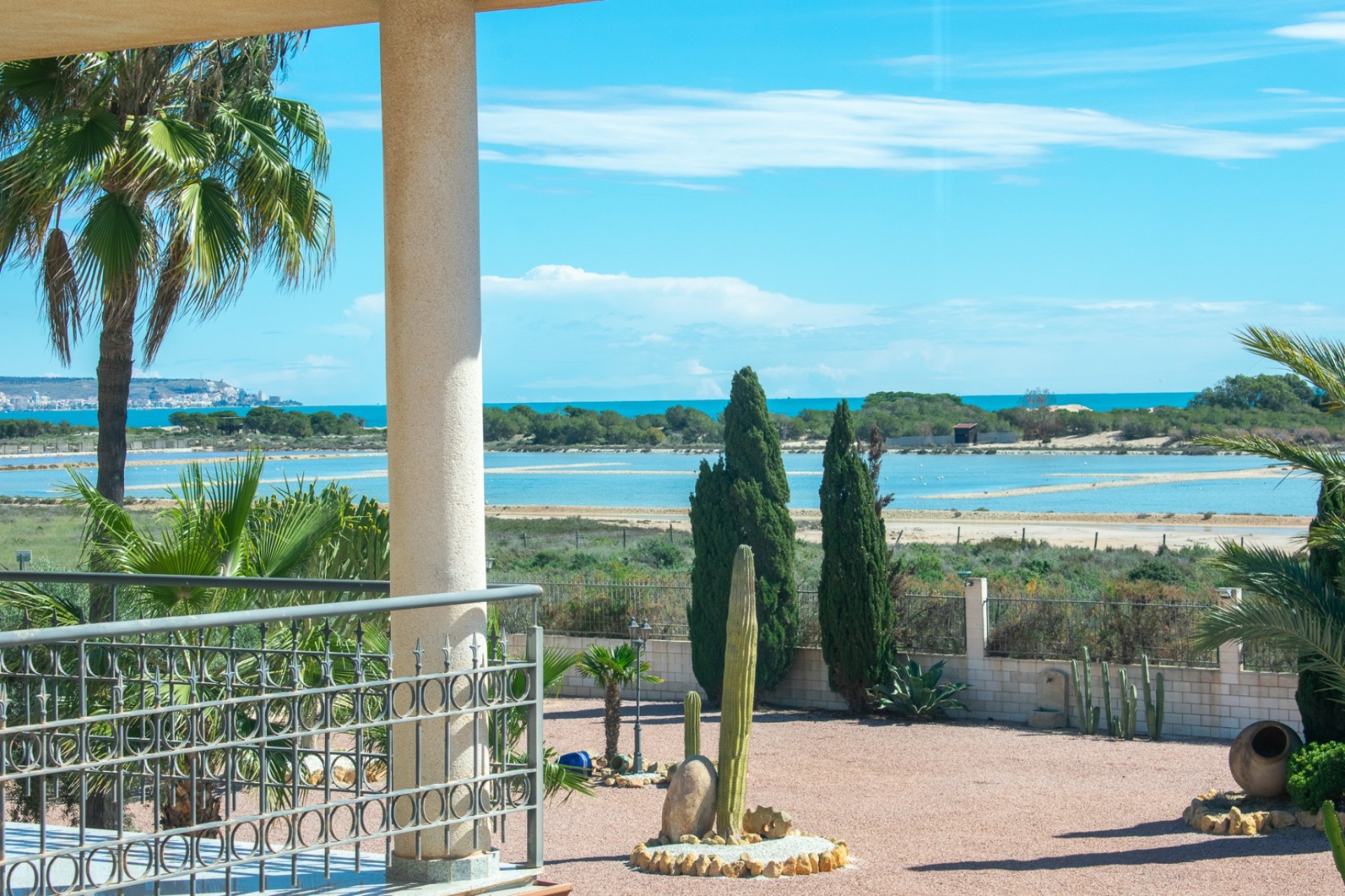 Herverkoop - Villa - Elche - La Marina