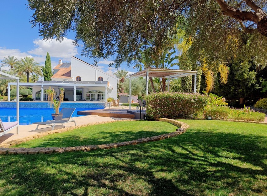 Herverkoop - Villa - Elche