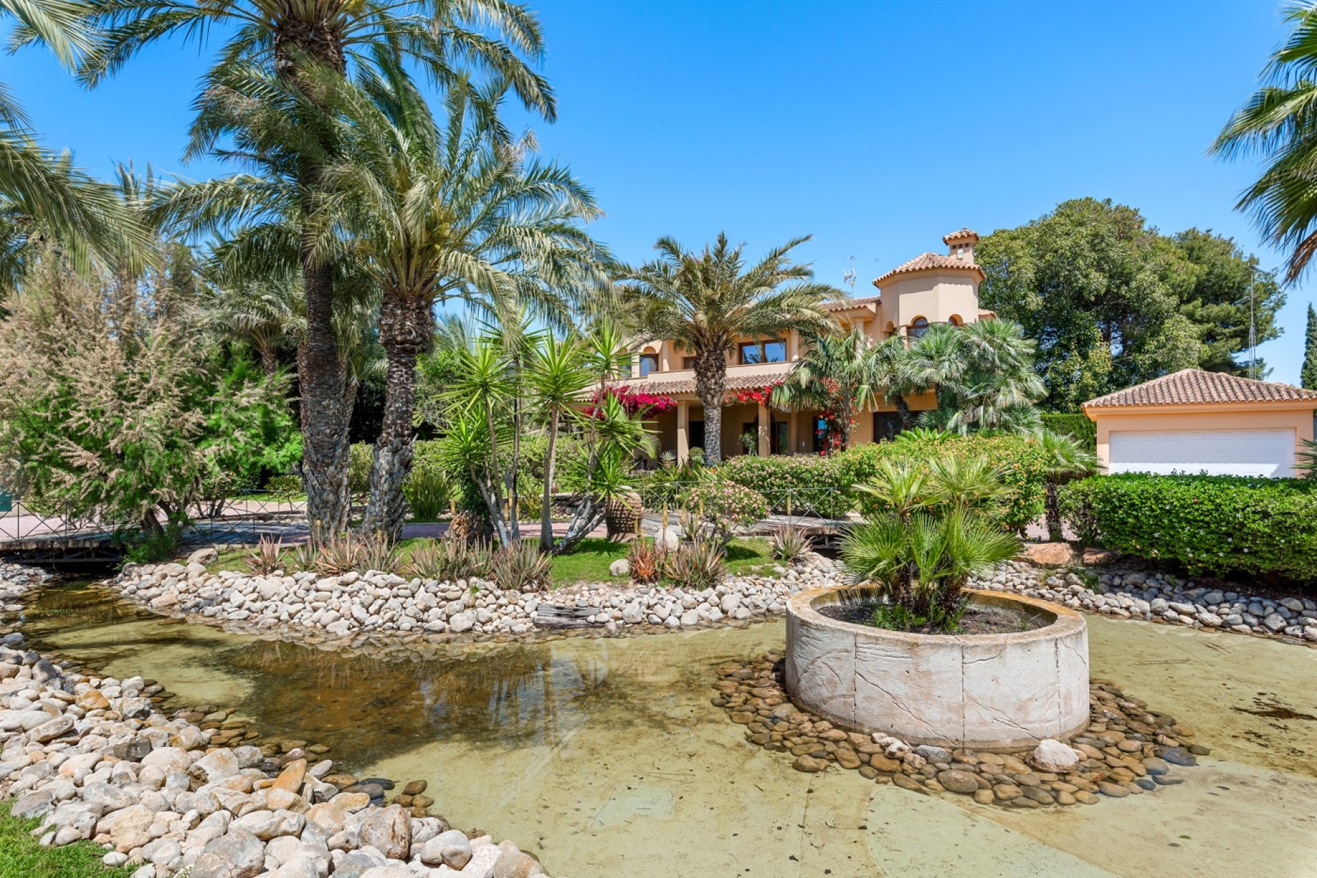 Herverkoop - Villa - Elche