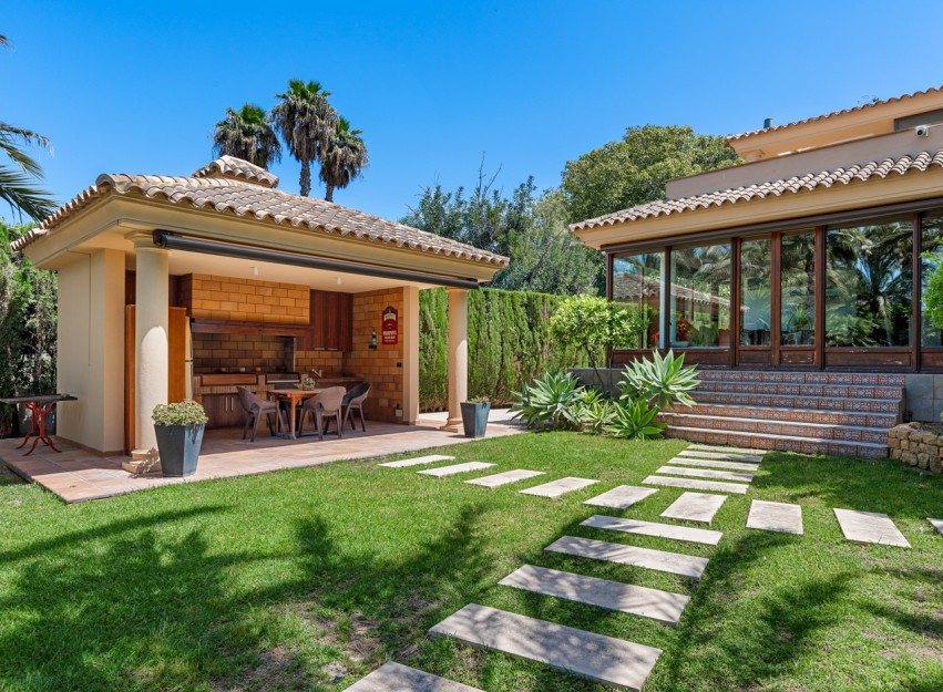 Herverkoop - Villa - Elche