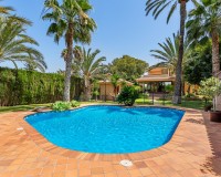Herverkoop - Villa - Elche