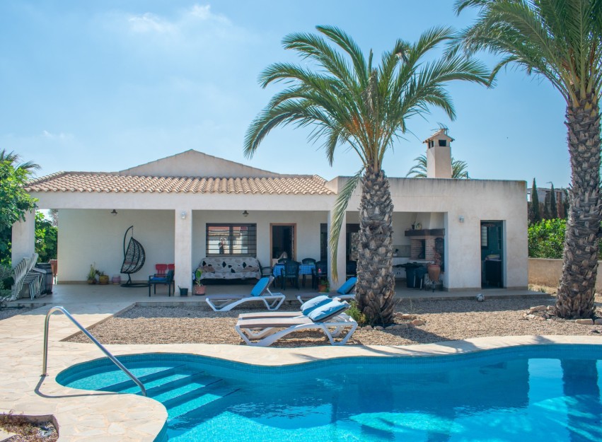 Herverkoop - Villa - Guardamar del Segura - El Raso
