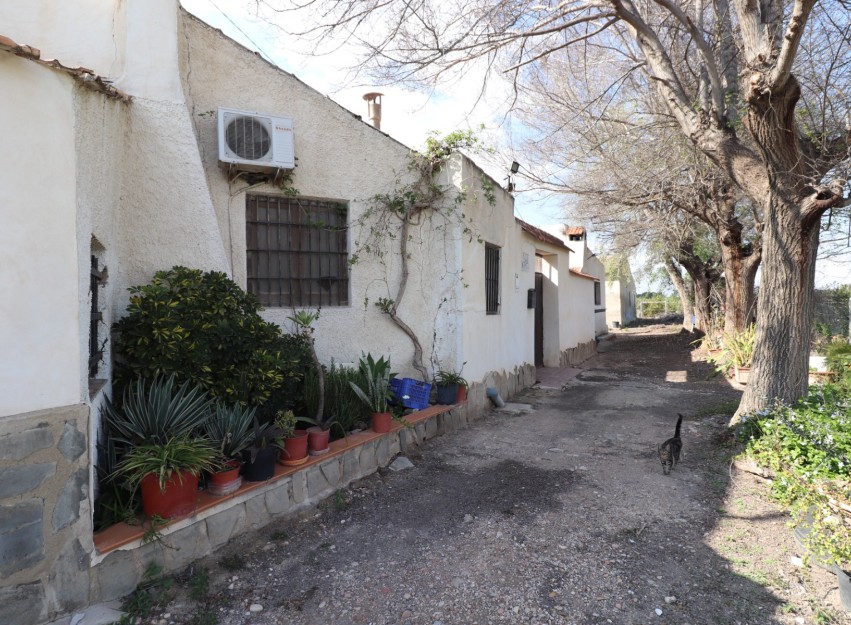 Herverkoop - Villa - Heredades - Heradades