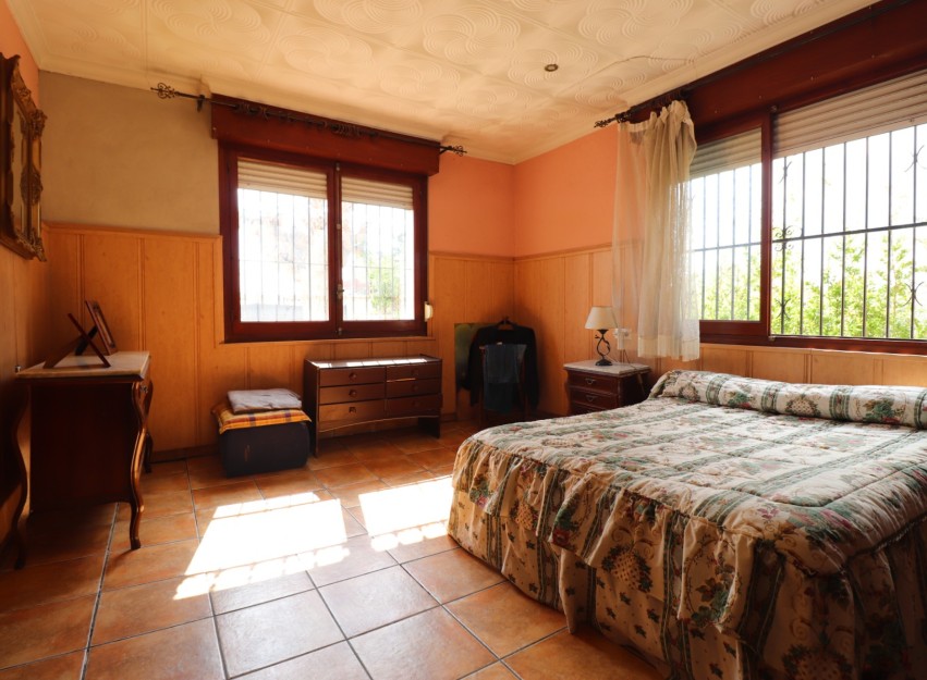 Herverkoop - Villa - Heredades - Heredades - Village