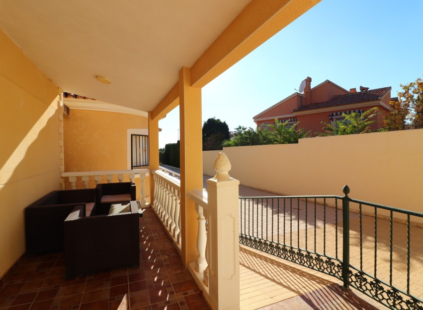 Herverkoop - Villa - La Marina - La Escuera