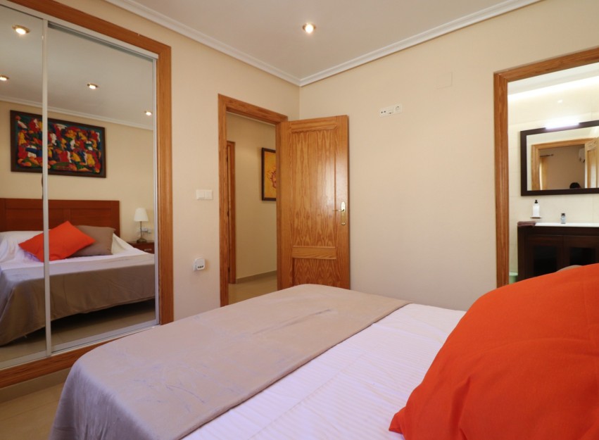 Herverkoop - Villa - La Marina - La Escuera