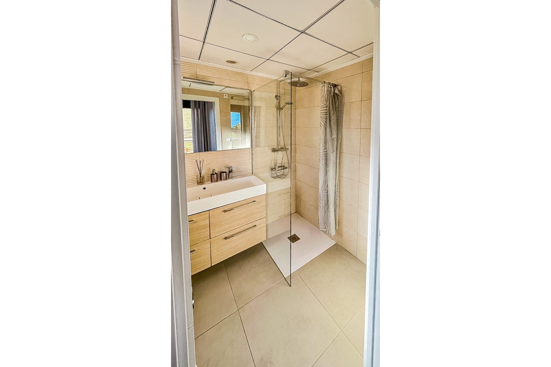 Herverkoop - Villa - La Nucía - Montebello - Nou Espai