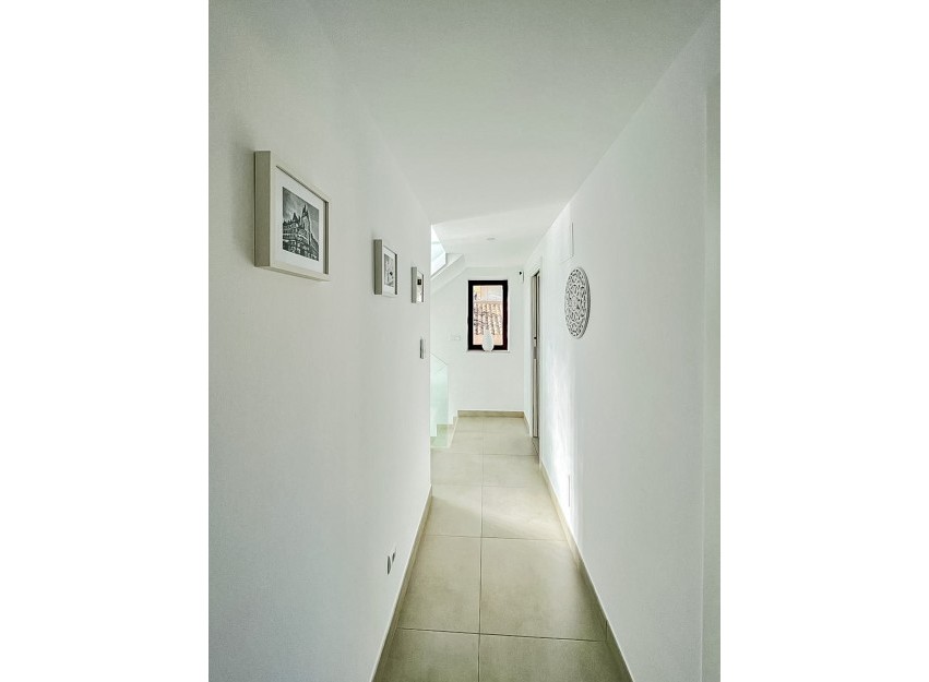 Herverkoop - Villa - La Nucía - Montebello