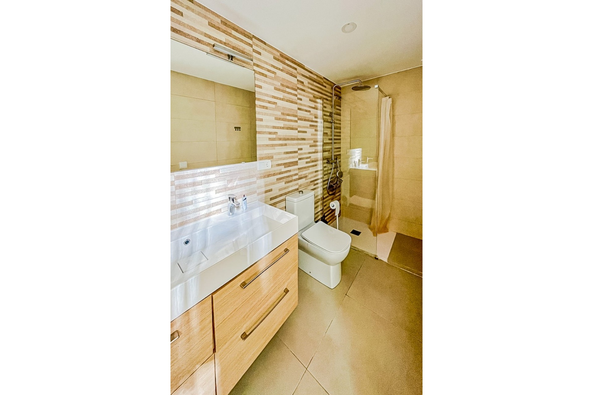 Herverkoop - Villa - La Nucía - Montebello