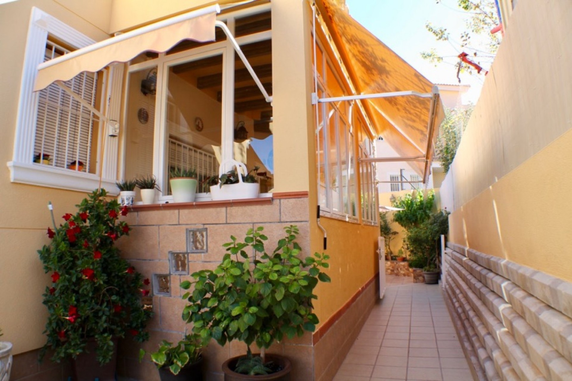 Herverkoop - Villa - La Nucía - Urbanisations