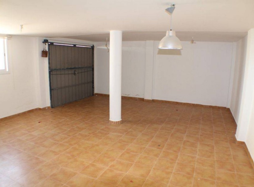 Herverkoop - Villa - La Nucía - Urbanizaciones