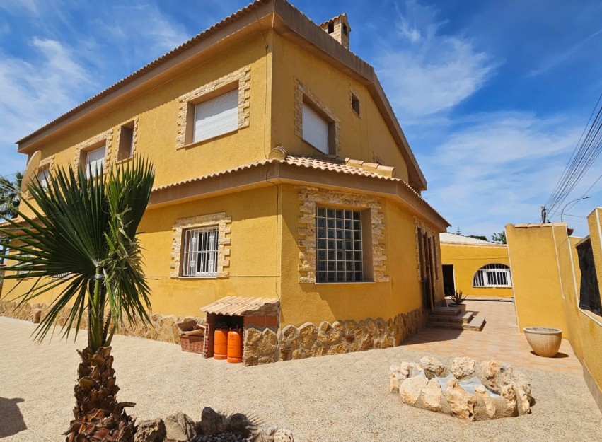 Herverkoop - Villa - Los Alcazares