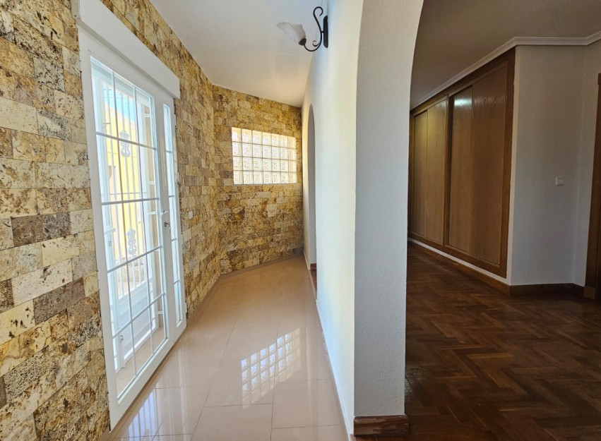 Herverkoop - Villa - Los Alcazares