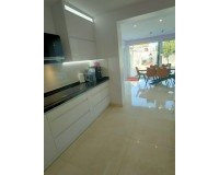 Herverkoop - Villa - Orihuela Costa - La Zenia