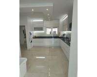 Herverkoop - Villa - Orihuela Costa - La Zenia