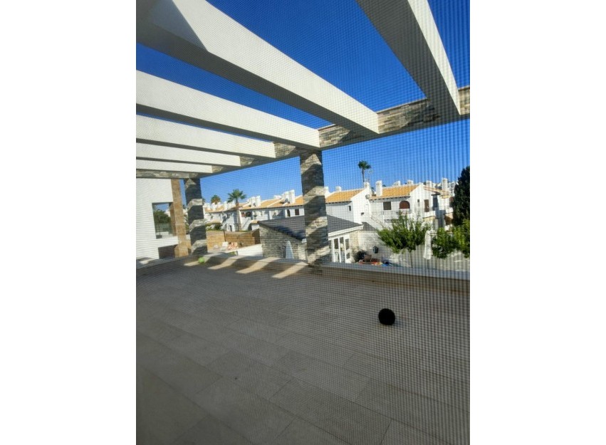 Herverkoop - Villa - Orihuela Costa - La Zenia
