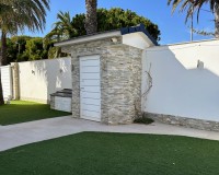 Herverkoop - Villa - Orihuela Costa - La Zenia