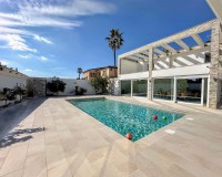 Herverkoop - Villa - Orihuela Costa - La Zenia