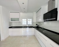 Herverkoop - Villa - Orihuela Costa - La Zenia