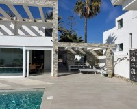 Herverkoop - Villa - Orihuela Costa - La Zenia