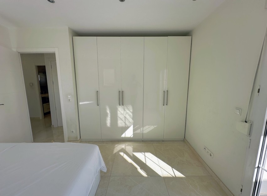 Herverkoop - Villa - Orihuela Costa - La Zenia