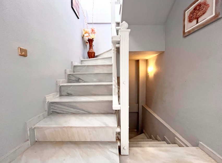 Herverkoop - Villa - Orihuela Costa - La Zenia