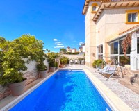 Herverkoop - Villa - Orihuela Costa - La Zenia