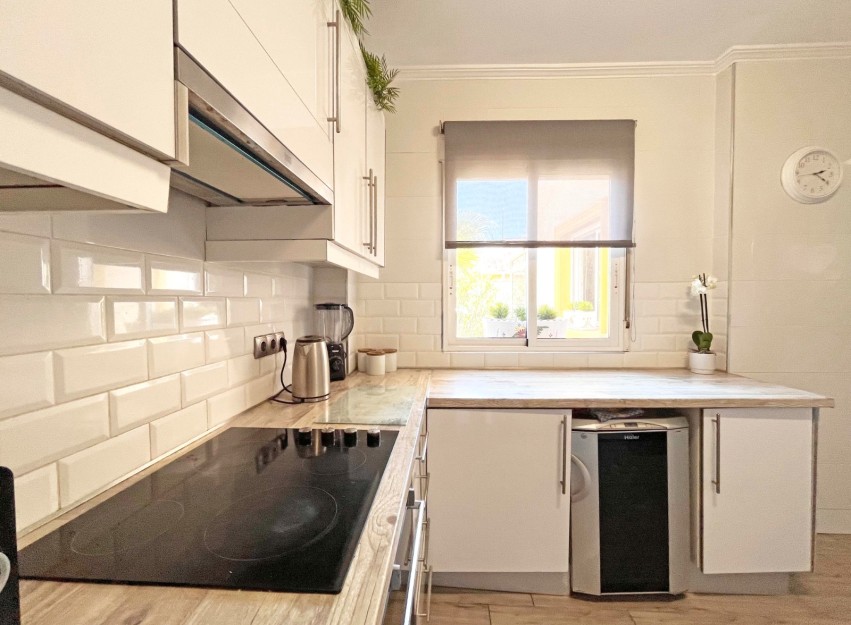 Herverkoop - Villa - Orihuela Costa - La Zenia
