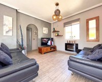 Herverkoop - Villa - Orihuela Costa - La Zenia