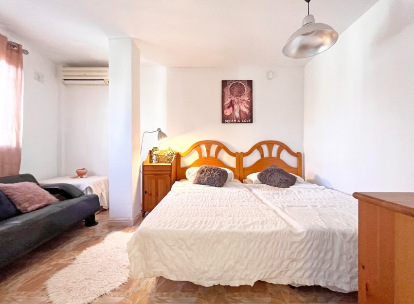 Herverkoop - Villa - Orihuela Costa - La Zenia