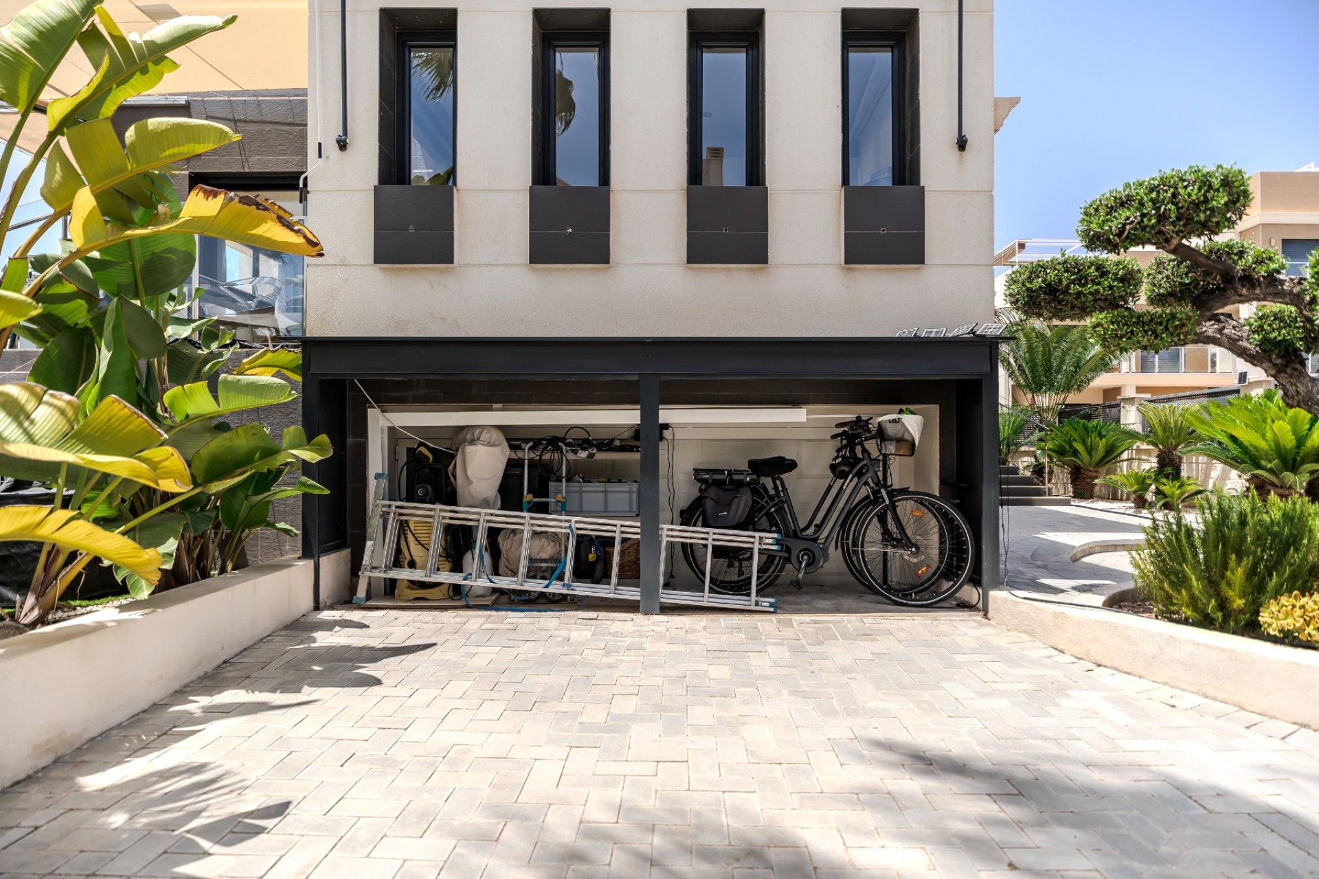 Herverkoop - Villa - Orihuela Costa - La Zenia