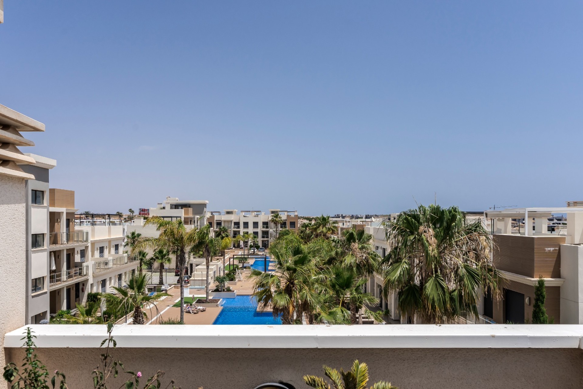 Herverkoop - Villa - Orihuela Costa - La Zenia