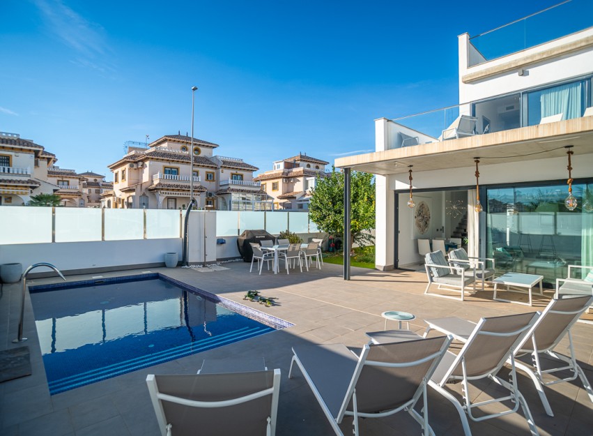 Herverkoop - Villa - Orihuela Costa - Lomas De Cabo Roig