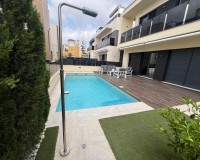 Herverkoop - Villa - Orihuela Costa - Lomas De Cabo Roig