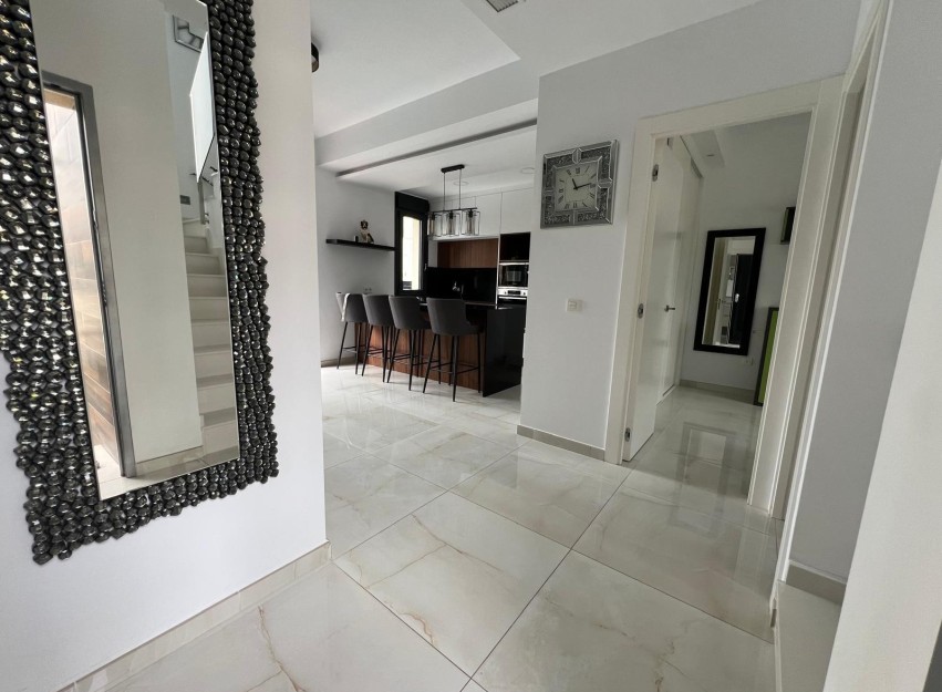 Herverkoop - Villa - Orihuela Costa - Lomas De Cabo Roig