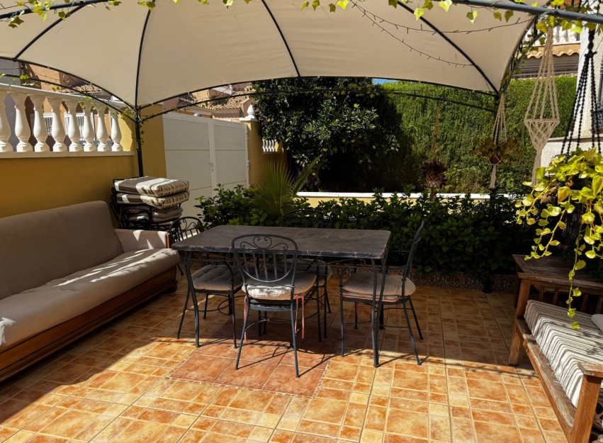 Herverkoop - Villa - Orihuela Costa - Los Altos