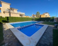 Herverkoop - Villa - Orihuela Costa - Los Altos