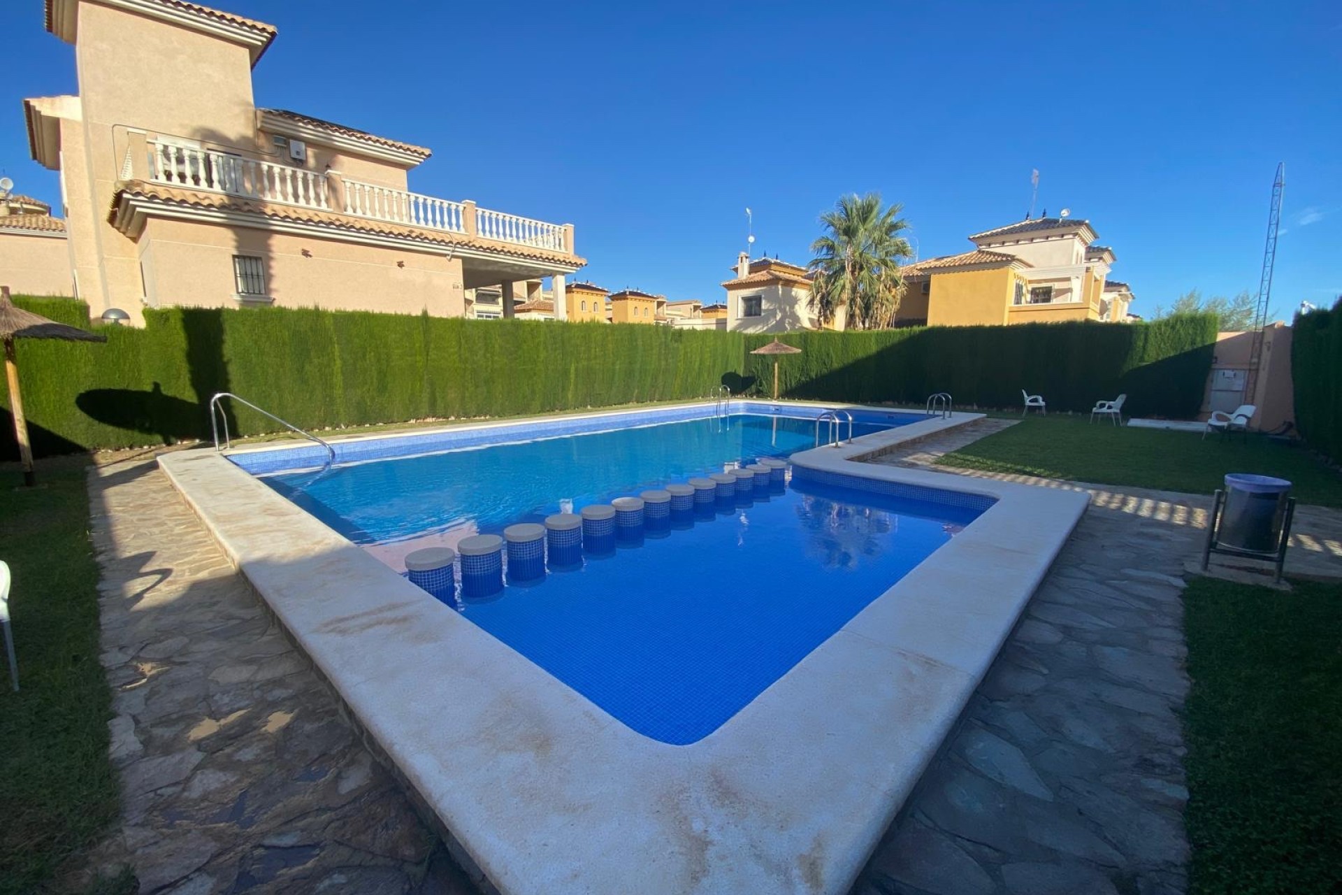 Herverkoop - Villa - Orihuela Costa - Los Altos