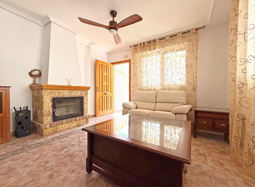 Herverkoop - Villa - Orihuela Costa - Los Altos