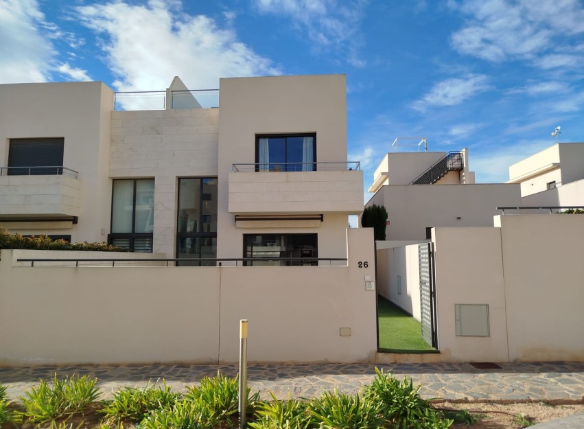 Herverkoop - Villa - Orihuela Costa - Los Dolses