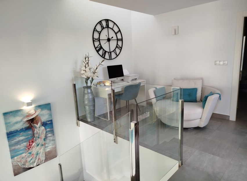 Herverkoop - Villa - Orihuela Costa - Los Dolses
