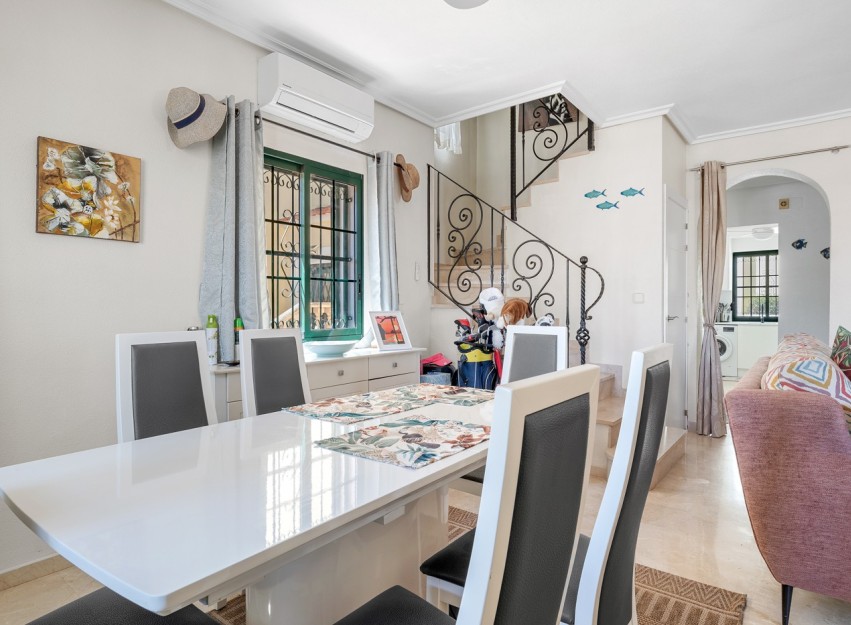 Herverkoop - Villa - Orihuela Costa - Los Dolses