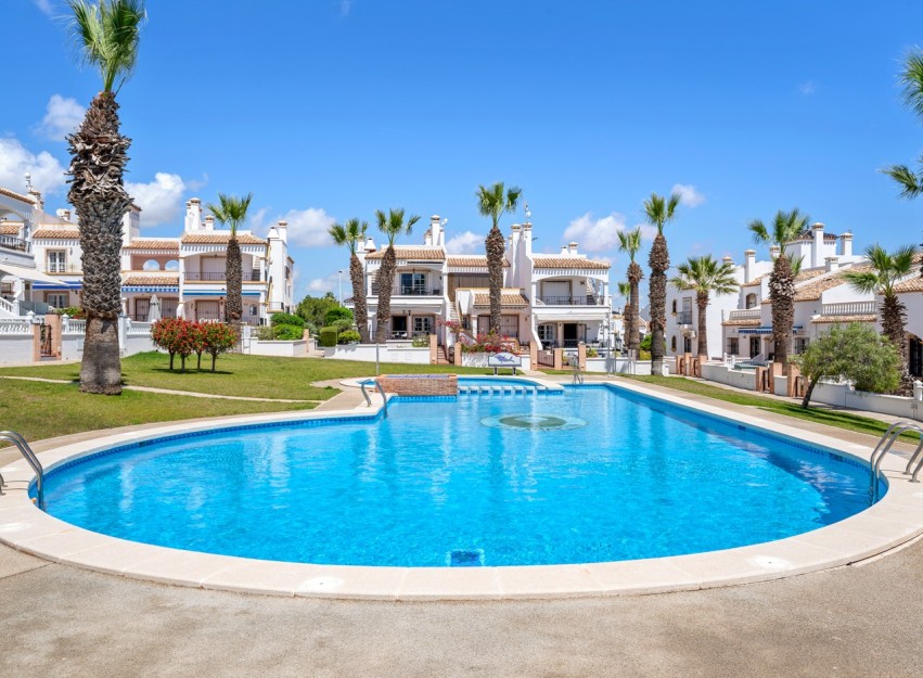 Herverkoop - Villa - Orihuela Costa - Los Dolses